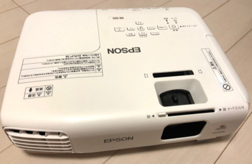 【美品】100インチ視聴可お家でプロジェクター✨