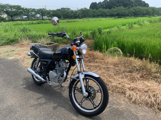 バイク GN125H