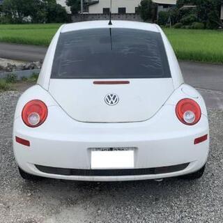 可愛いホワイトのニュービートル！安心の正規ディーラー！ 車検有！乗って帰れます！の画像