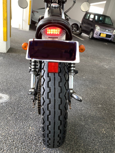 グラストラッカーBB 250 豪華な作りの初期型モデルをカスタム