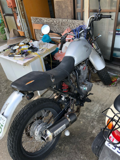 バイク FTR