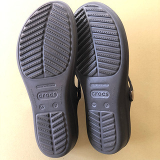 クロックス crocs サンダル　美品　23cmの画像