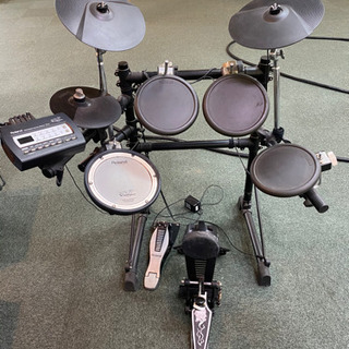 Roland 電子ドラム　5000円