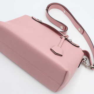 FENDI/バイザウェイ ピンク ストラップ カーフレザー》 Aランク 極美品