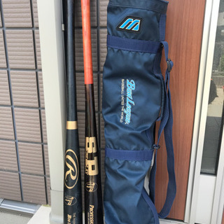 取引中。硬式、木製バット、NPBマークあり