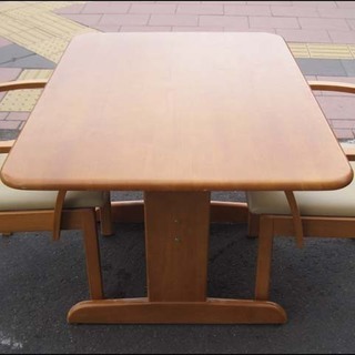【あげます】ダイニングセット 食卓テーブル 椅子2脚