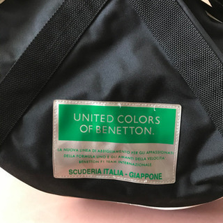 ベネトンショルダーバッグの画像
