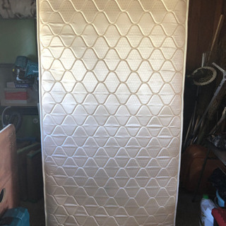 マットレス無料で差し上げます！（中古品）