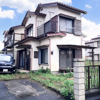 🉐寄居町🏠戸建✨車2台🚗庭付き❗️の画像