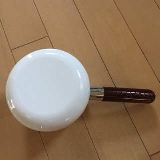 取引中　ホウロウ　ミルクパンの画像