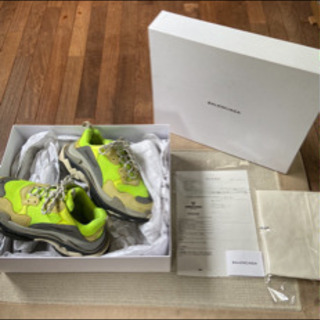 バレンシアガ　BALENCIAGA triple s トリプルエス　トリエスの画像