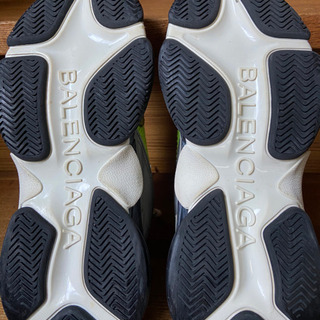 バレンシアガ　BALENCIAGA triple s トリプルエス　トリエスの画像