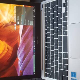 軽量ノートPC ASUS E200HA Atom Z8350/RAM 4GB EMMC 32GB