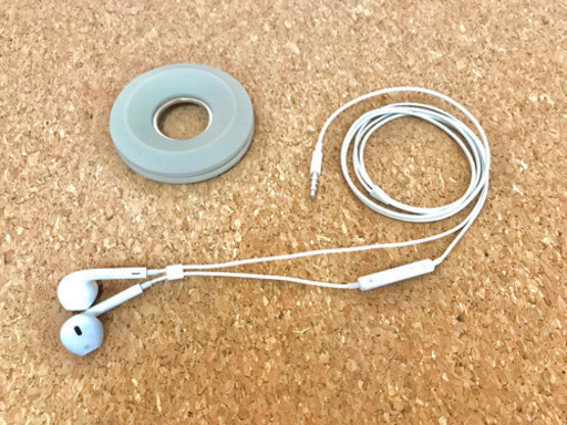 iPhone純正イヤホン + 収納リール