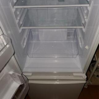 2017年製シャープ137L 美品の画像