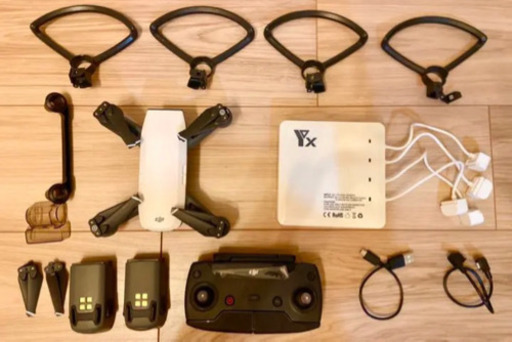 ドローン DJI SPARK FLY MORE COMBO ※エラーあり