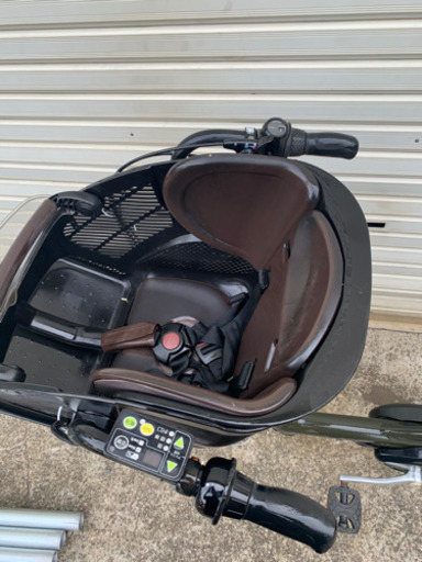 ブリジストン　アンジェリーノ　カーキ　新基準　電動アシスト自転車　8.7AH