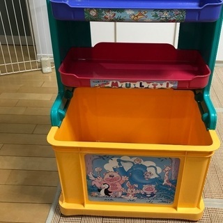 おもちゃ3段収納の画像
