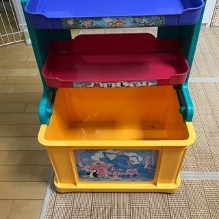 おもちゃ3段収納の画像
