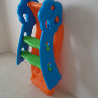 受け渡し完了　子供用すべり台の画像