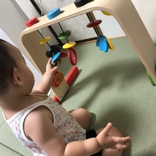 Ikeaベビージム きれいです。