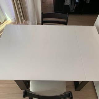 ニトリ　ダイニングテーブルセット　回転椅子2脚