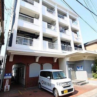 八坂ハイツ1階　テナント募集中