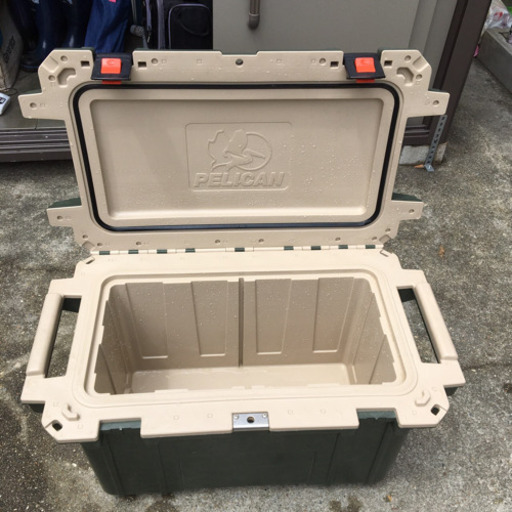 ペリカンクーラー Pelican Elite 70 Quart Cooler