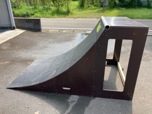 スケボー ランプ