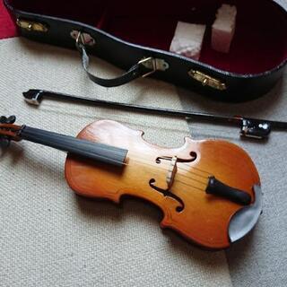 ミニチュアバイオリン🎻の画像