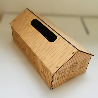 新品 未使用  ティッシュBOX ハウス型  木製
