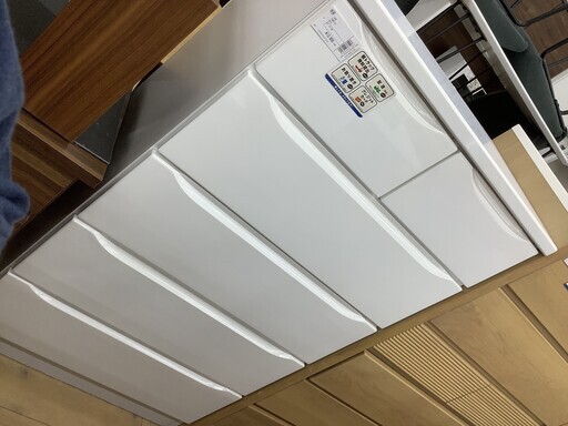 ニトリのシンプルで収納たっぷりの5段チェストです！