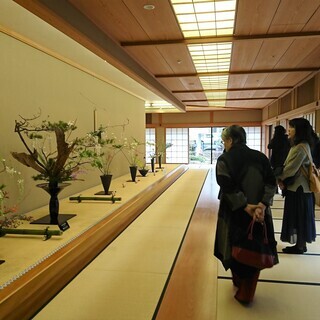 池坊　生花の初心者の方から、家元　中央研修学院　対応まで、個人指導をします。の画像
