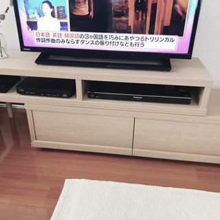 東京23区内送料無料 テレビ台　中古【TP04431】 東芝コンパクトCDラジオの新モデル、縦型「TY-C261」と横型「TY
