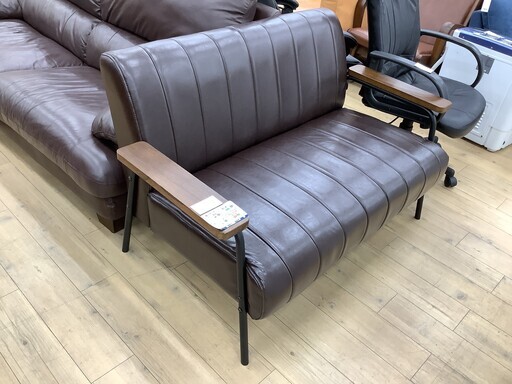ニトリのフェイクレザーソファーのご紹介！