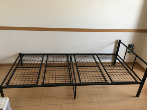 美品 ニトリ パイプベッド シングル