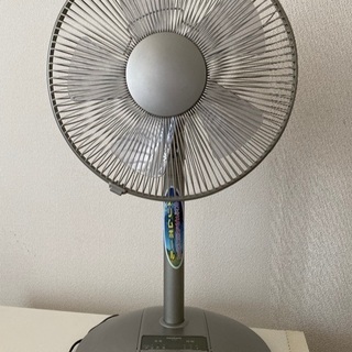 扇風機あげます【引き取りにきてくださる方or着払いのみ】