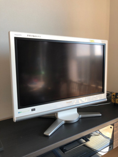 SHARP 2008年式32型テレビ