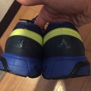 アディダス ランニングシューズ 28cmの画像