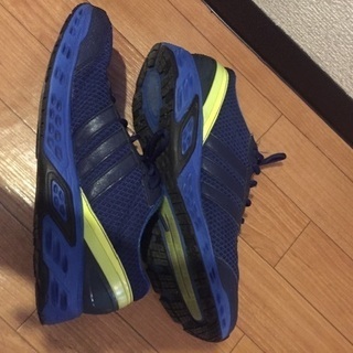 アディダス ランニングシューズ 28cmの画像