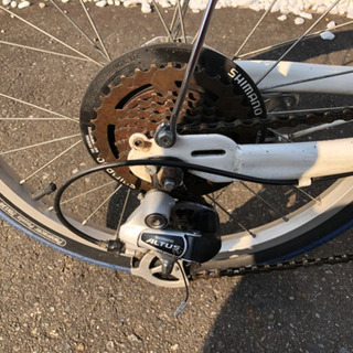 20インチ★折りたたみ自転車★白/青　坂道・通学・お買い物仕様の画像