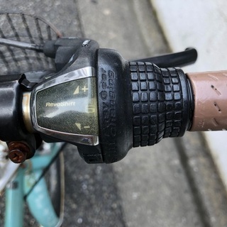 折り畳み自転車の画像
