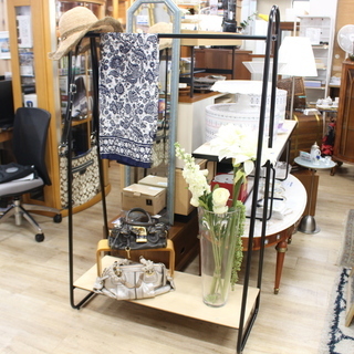 【IDEE】PAUL HANGER STAND ホワイト・ナチュラル PAUL HANGER STAND Natural｜コートスタンド｜IDEE SHOP Online