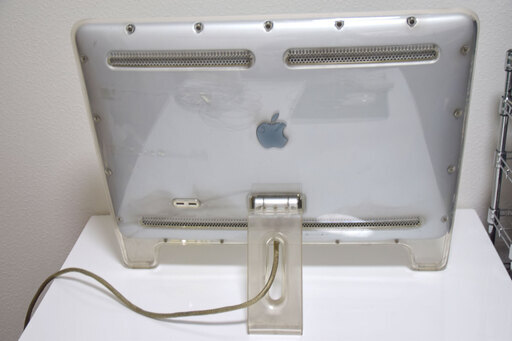 apple 旧式モニター02