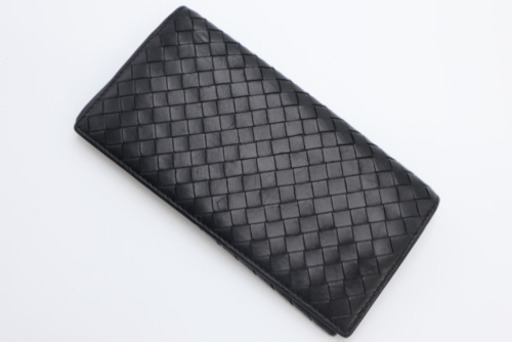 《BOTTEGA VENETA/イントレチャート 二つ折り 長財布》Bランク 黒