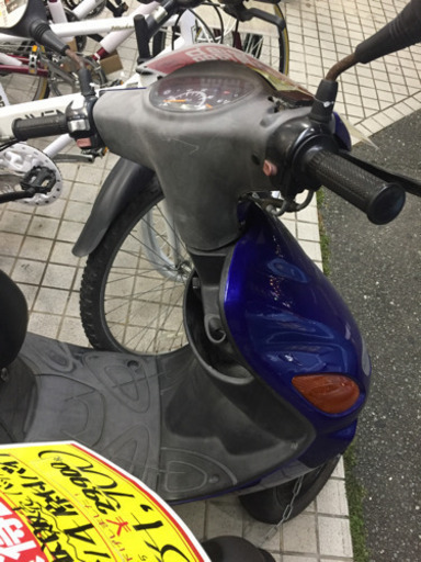 福岡 東区 和白 ヤマハ グランドアクシス 100ccを入荷致しました！！しかも2サイクルです。 バイク 小型特殊 ビッグスクーター