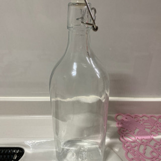 水ボトル