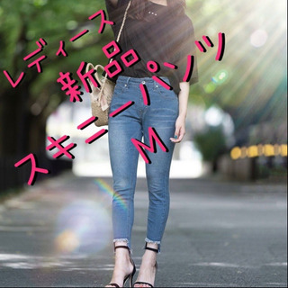 レディース 裾フリンジイレギュラーヘムラインリメイク風デニムスキ...