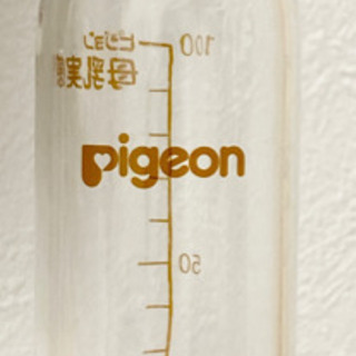 ピジョン　哺乳瓶(100ml)と低体重児用乳首