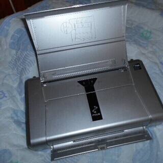 CANON CanoScan Lide210 A4 カラースキャナ と PIXUS IP100インクジェットプリンター(ジャンク)の画像